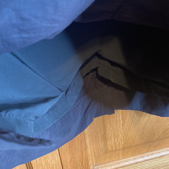 Eddie Bauer gray skirt with shorts size 2 - Picture 3 of 5